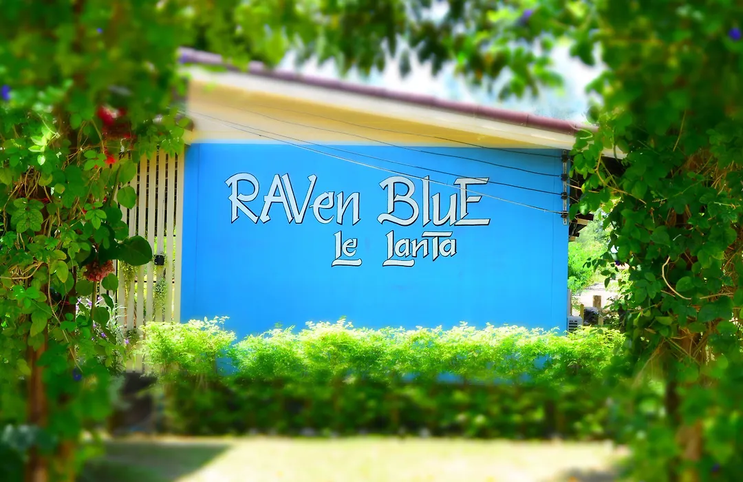 Raven Blue-1