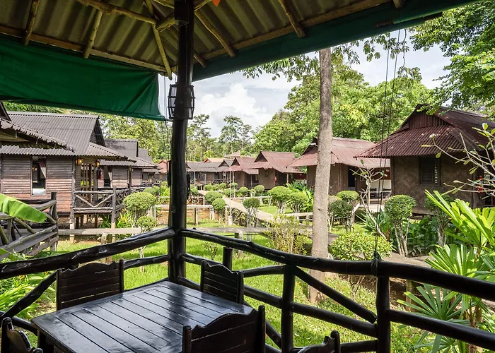 Dog friendly hotels Mook Lanta Eco
